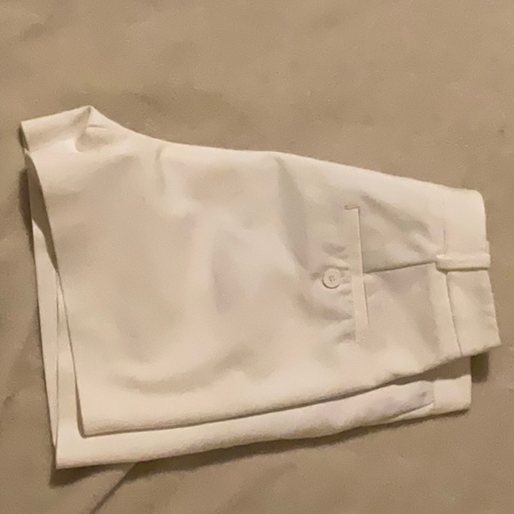 Zara basic shorts - Picture 2 of 4